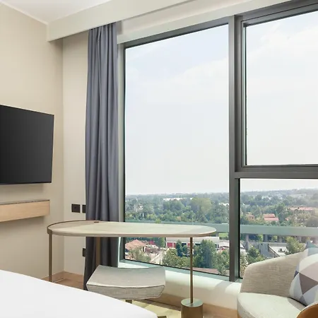 Courtyard By Marriott Linate Hotel 4*