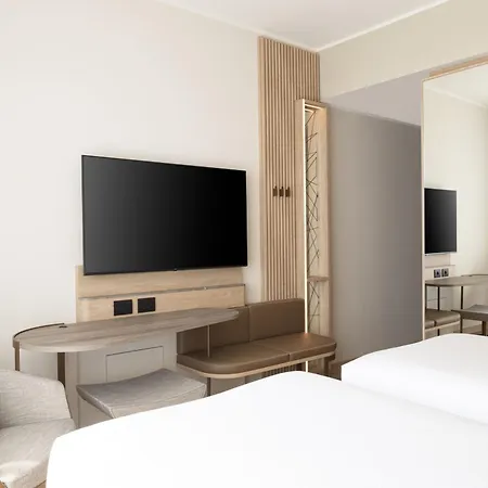 Hotel Courtyard By Marriott Linate 4*