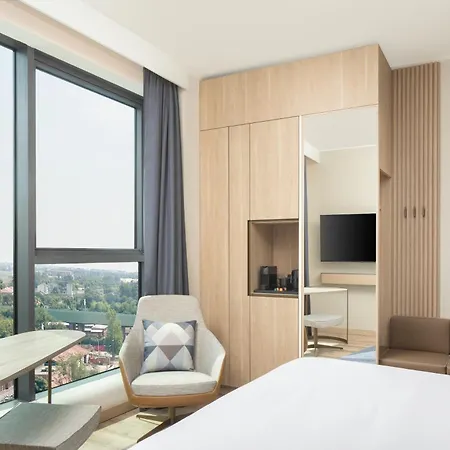 Courtyard By Marriott Linate Hotel