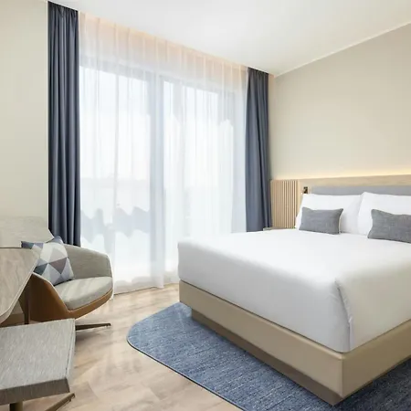 Otel Courtyard By Marriott Linate 4*