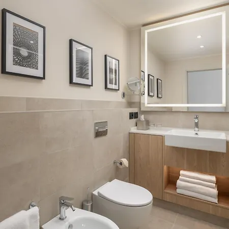 فندق Courtyard By Marriott Linate ميلان
