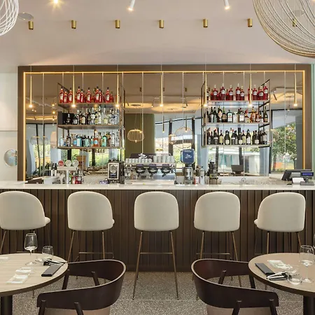 Hotell Courtyard By Marriott Linate 4*