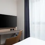 מלון Courtyard By Marriott Linate 4*