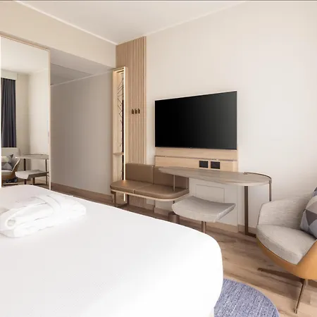 Courtyard By Marriott Linate Milánó