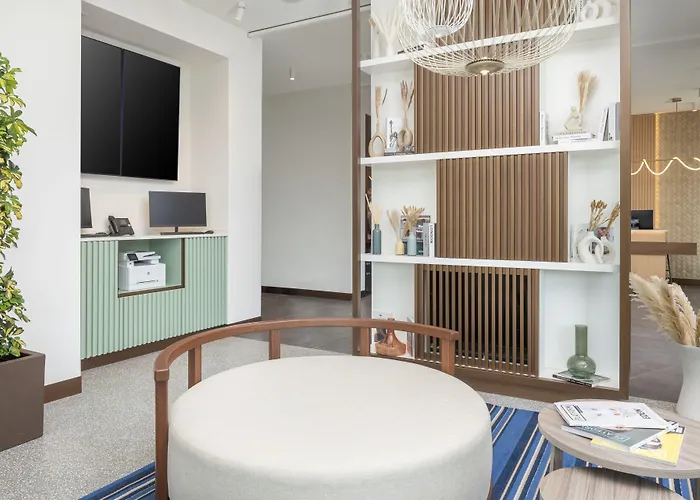 Hotel Courtyard By Marriott Linate 4*