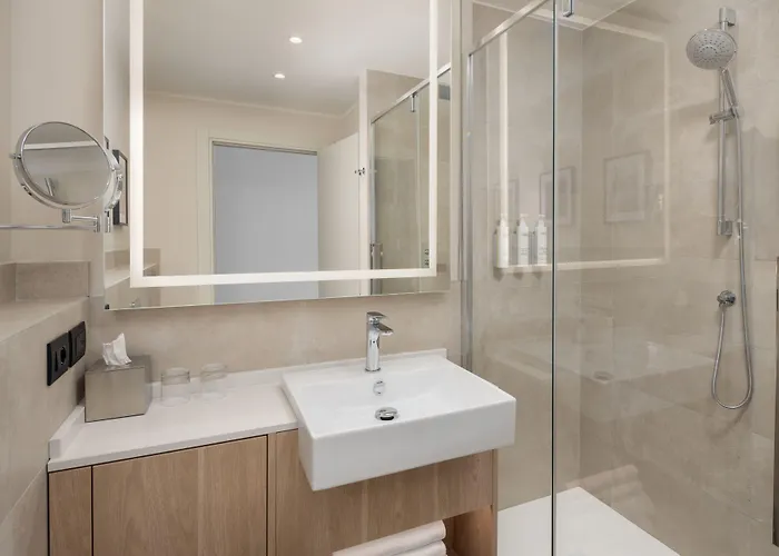 Courtyard By Marriott Linate Mediolan